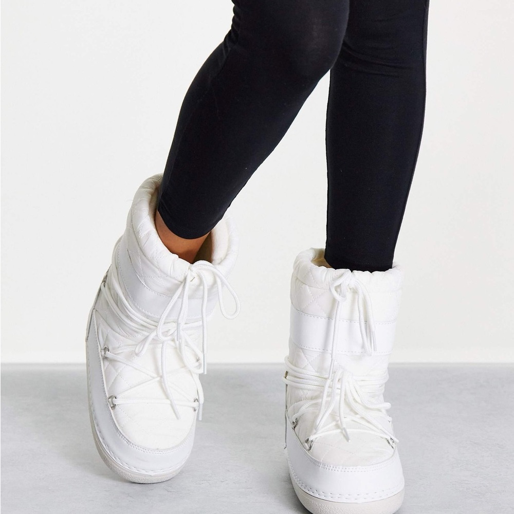 Truffle White Quilted Snow Boots